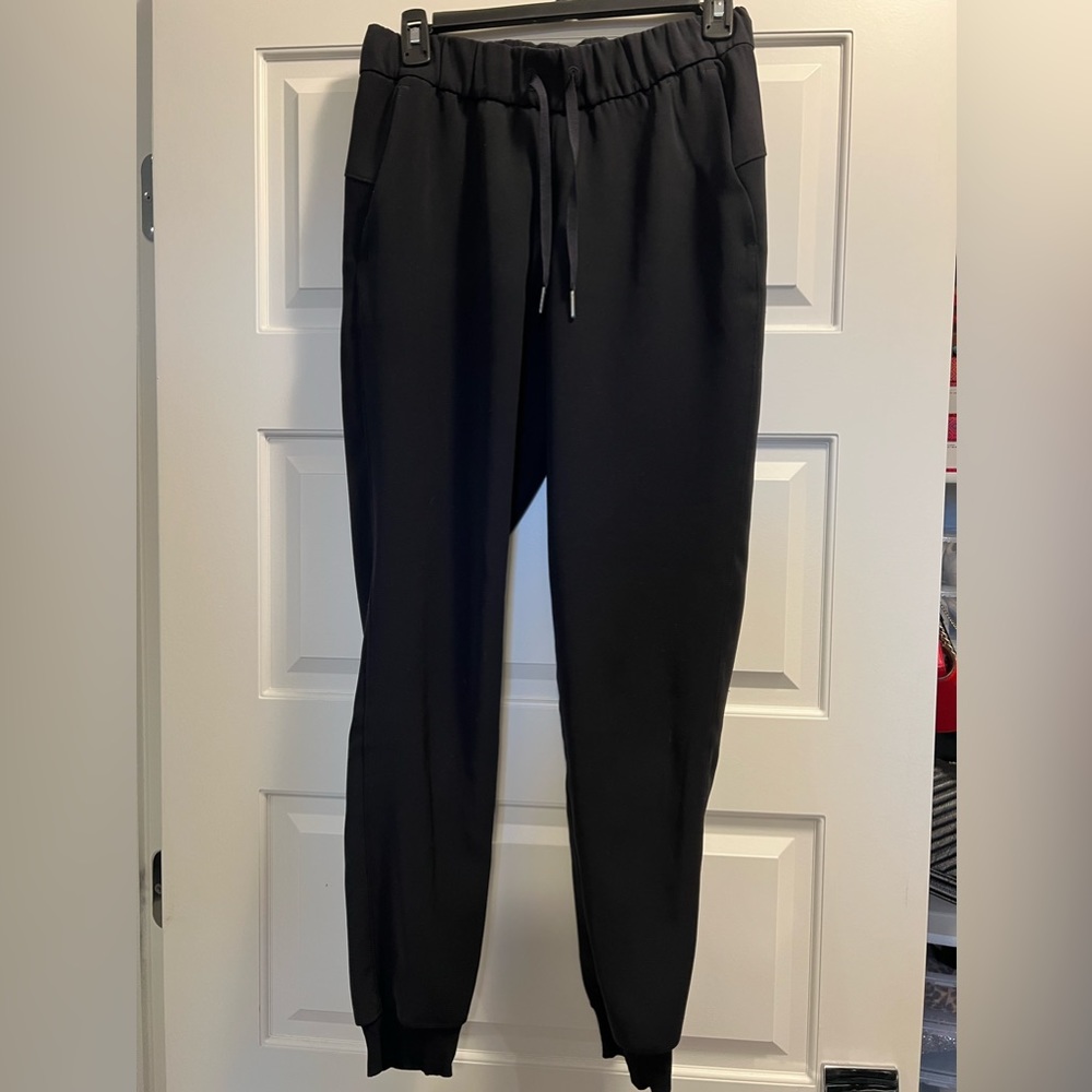 Lululemon joggers